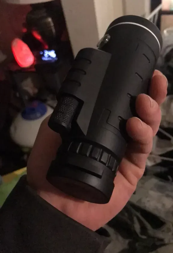 customer using Opti Scope